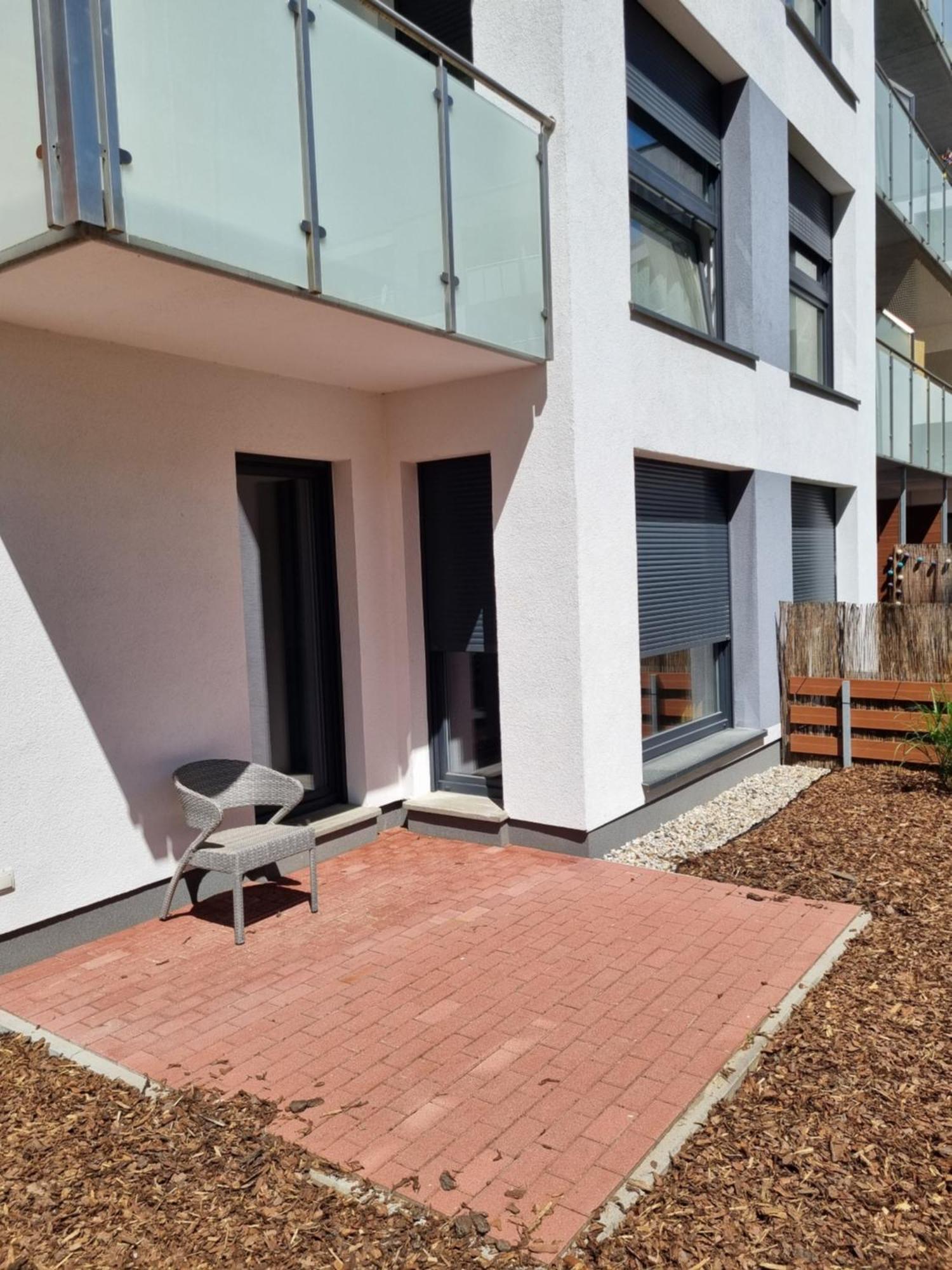 Apartament Rejtana Лешно Екстериор снимка